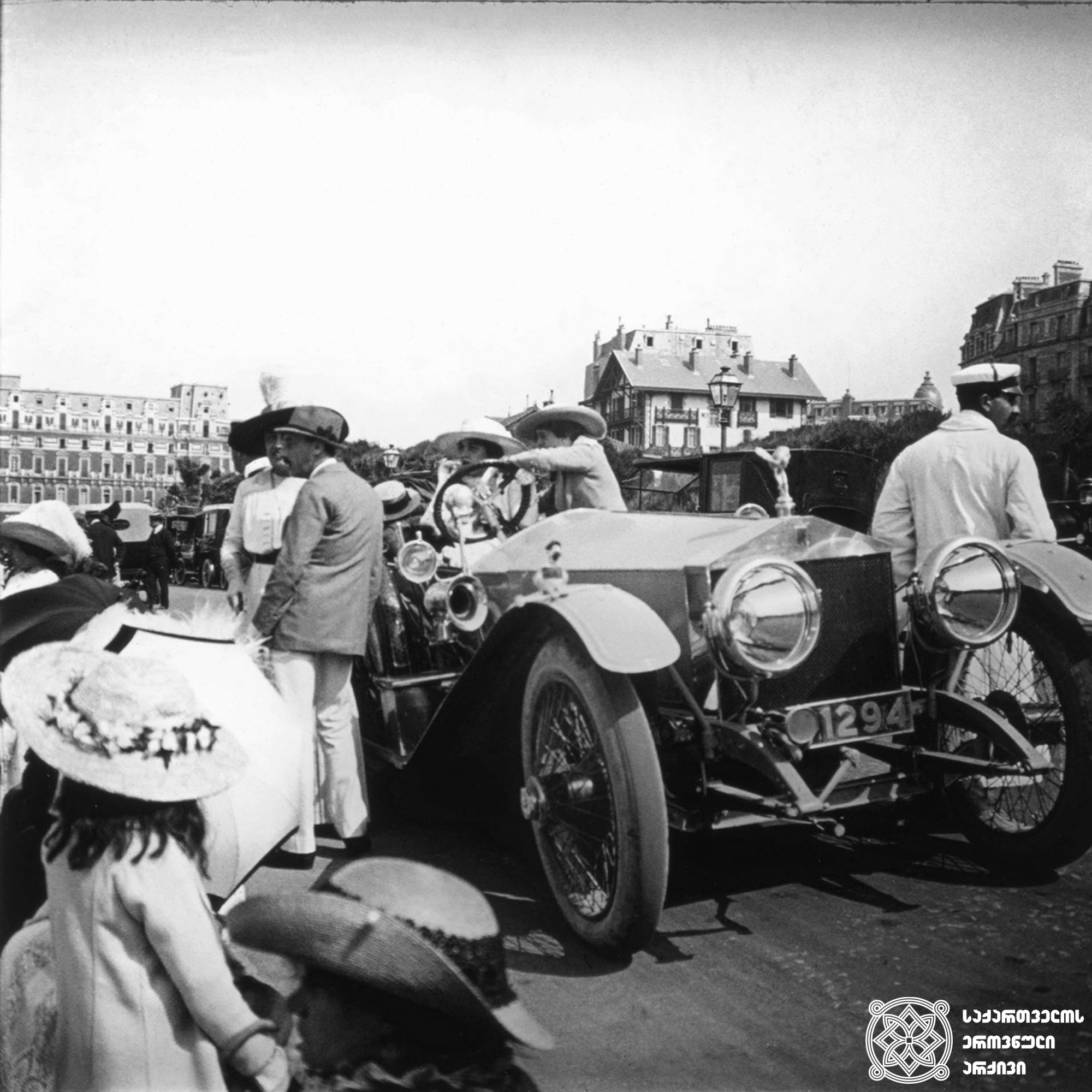 ბიარიცი, საფრანგეთი <br>
1912 წელი <br>
გიგლო ყარალაშვილის კოლექცია <br>

Biarritz, France <br>
1912  <br>
Giglo Karalashvili collection